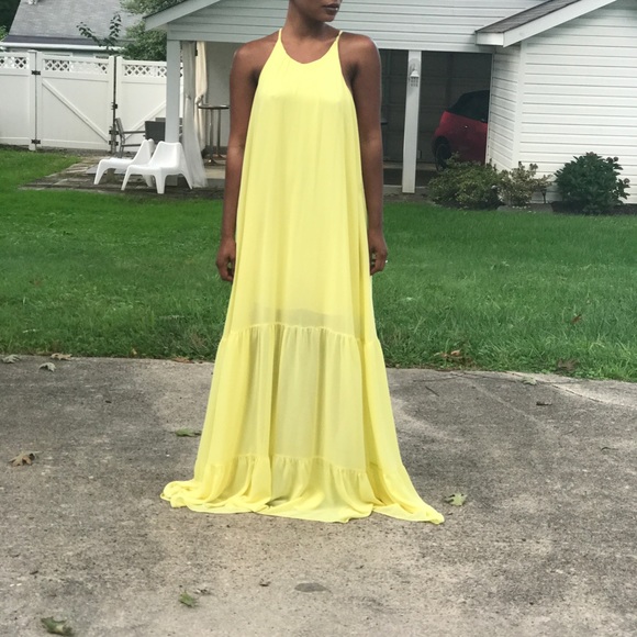 Dresses & Skirts - Yellow Maxi Dress