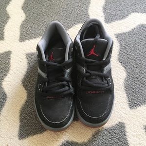 EUC Jordan 11C