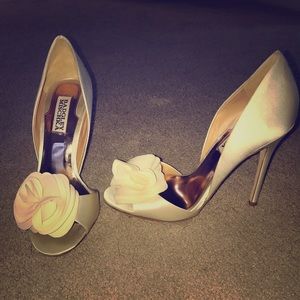 Badgley Mischka Pumps