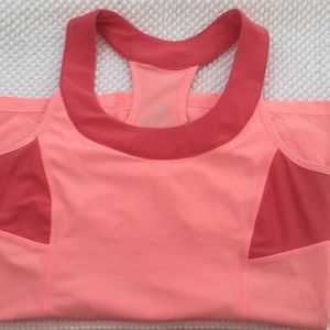 🔆MPG Peach Workout Tank Top with Built in Bra🔆