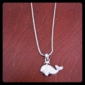 🐳 Whale necklace