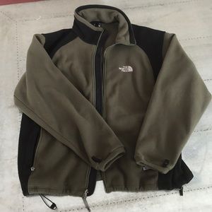 Th north Face Men's L/XL fleece jacket