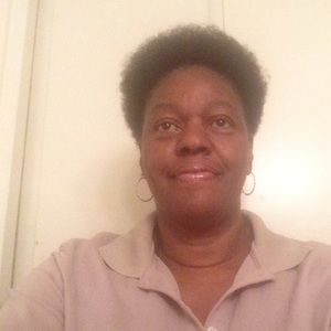 Meet your Posher, Elaine