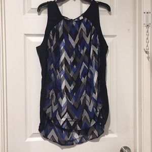 Black & blue tank top.