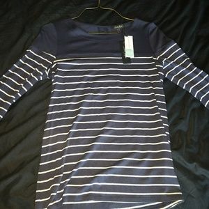 Navy Taranto Button Back Knit Top