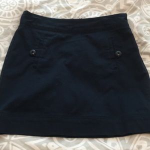 Vineyard Vines Navy skirt