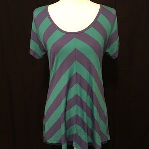 LulaRoe classic T size XS