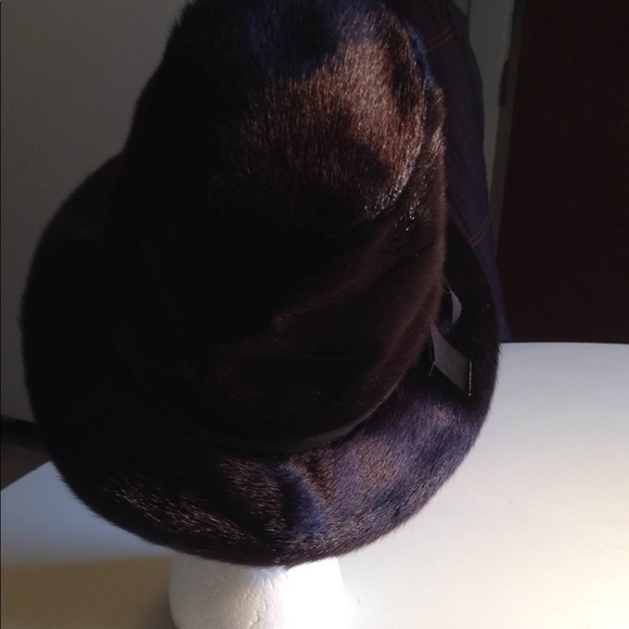 Cache mink hat - Picture 3 of 8