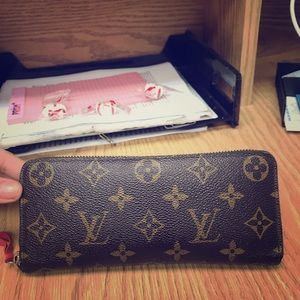 Authentic LV monogram clemence