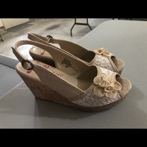 Jellypop shoes size 9...worn once