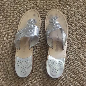 Jack Rogers Hamptons Metallic Thong Sandals