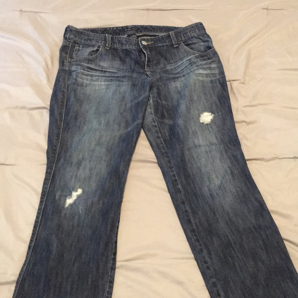 NY&Co distressed jeans