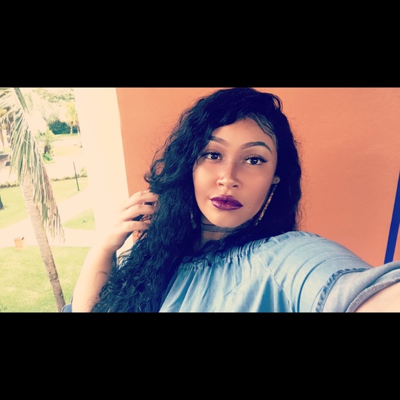 PLUS SIZE Denim Dress - Picture 2 of 3