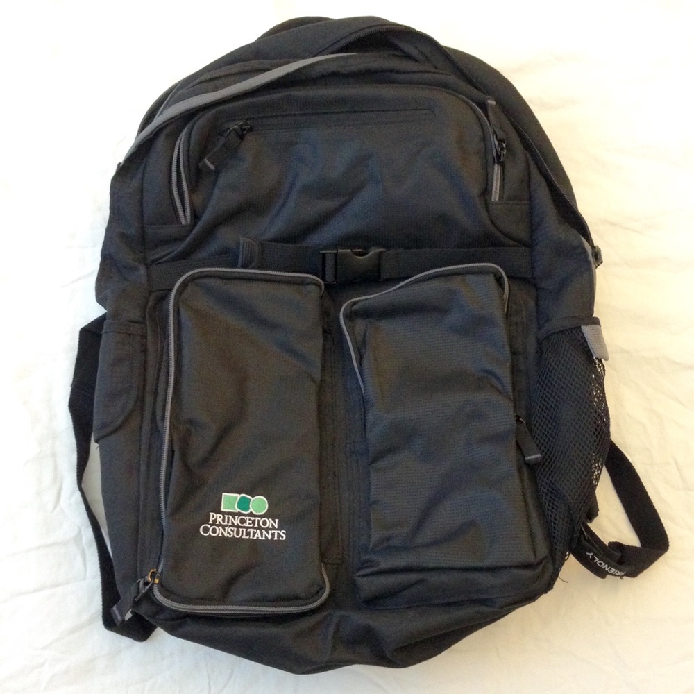 PRINCETON CONSULTANTS Unisex 17" Laptop backpack