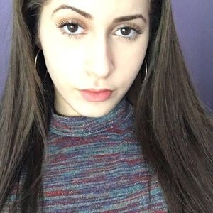 Meet your Posher, Jillian