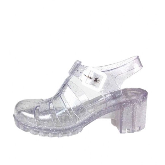 clear sparkle jelly sandals