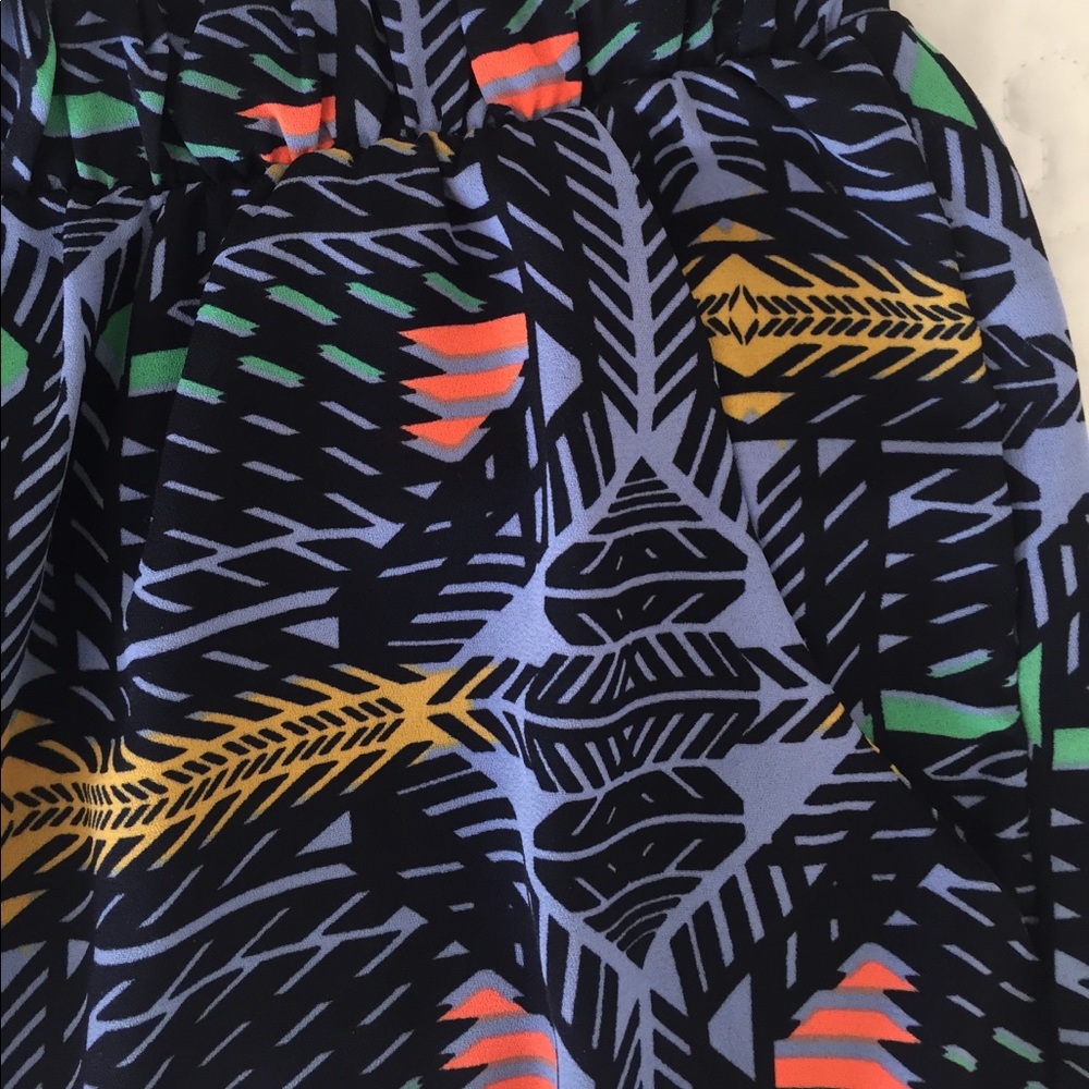 Patterned Shorts - Picture 2 of 2