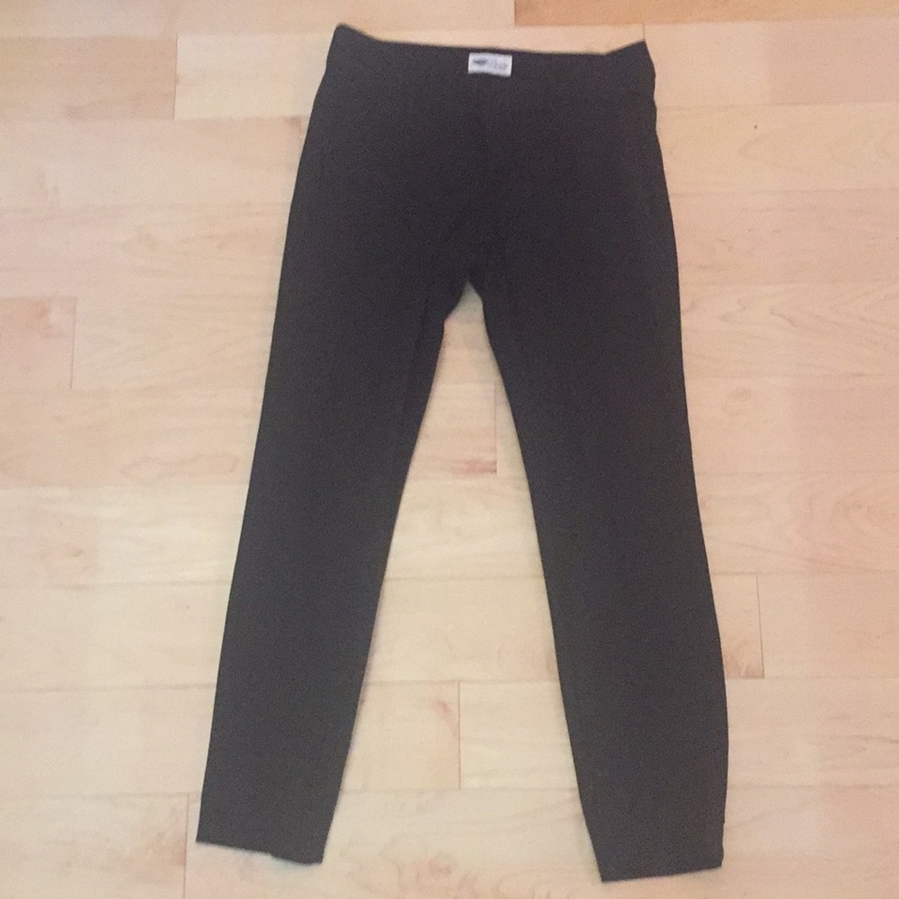 Old Navy Pixie Pants (ankle length), size 2 Petite