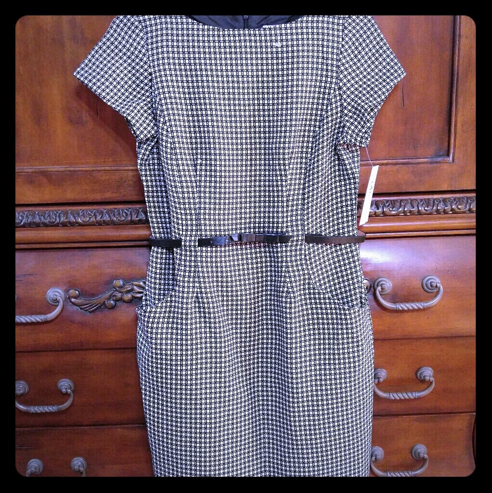 Shelby & Palmer dress.