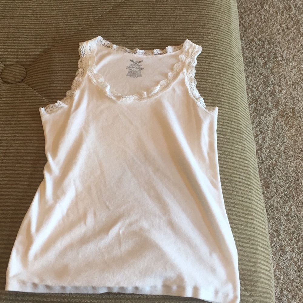 Faded Glory White with lace cami tank top