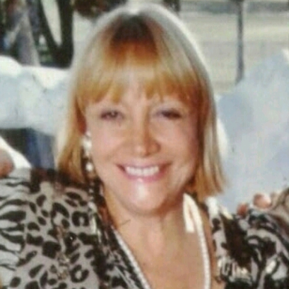 Meet your Posher, Rebecca