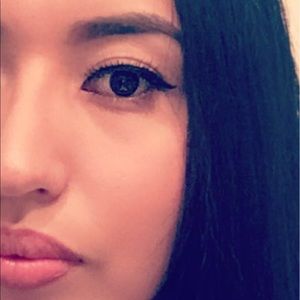 Meet your Posher, Areli