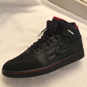 Jordan's 📦 will ship out to you promptly