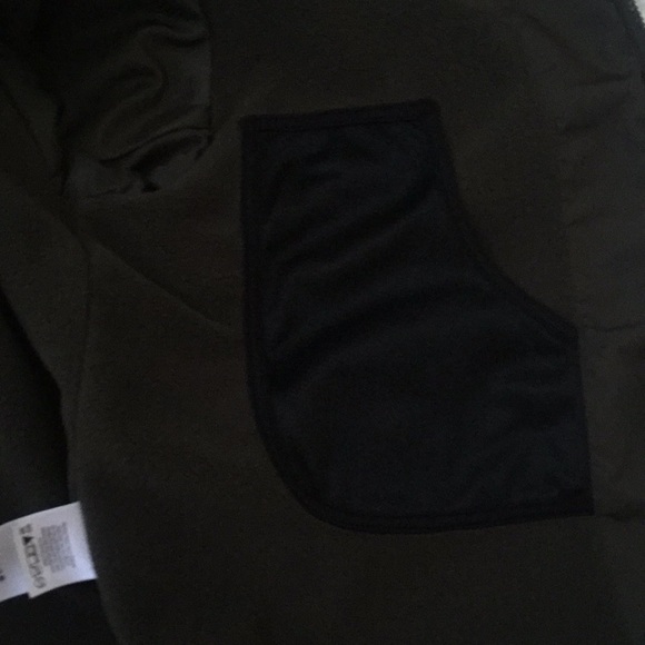 ✅EDDIE BAUER JACKET✅ - Picture 7 of 8