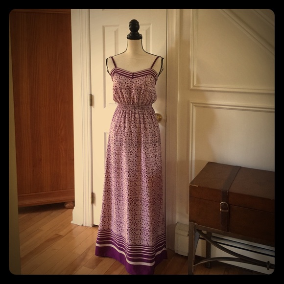 LOFT Dresses & Skirts - Ann Taylor LOFT maxi dress