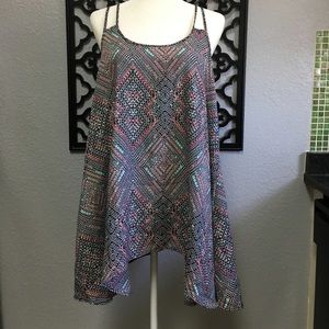 Geometrically printed sleeveless top...NWT!