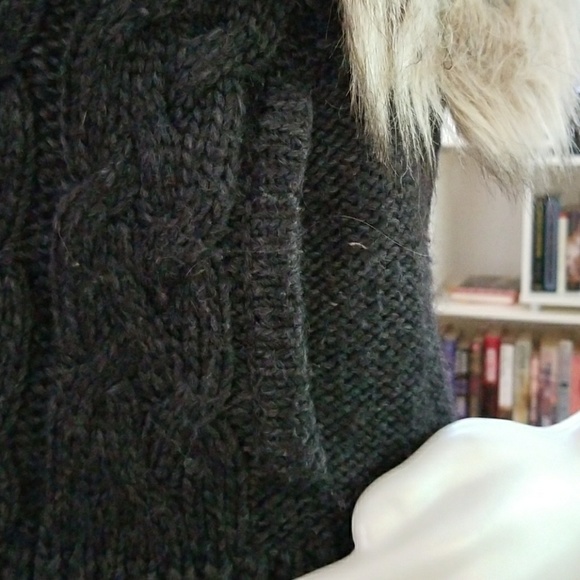 Who said LOFT wasn't sexy??? - Picture 7 of 7