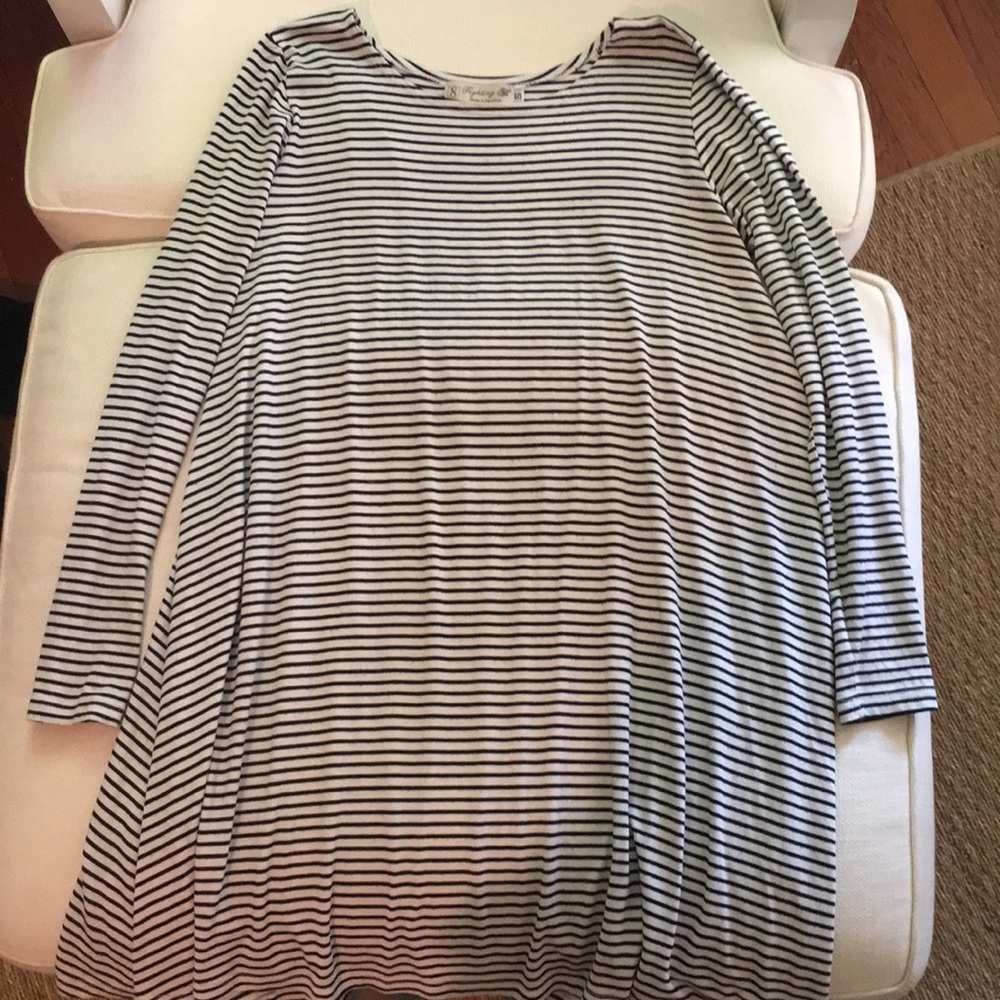 Black and white stopped dress