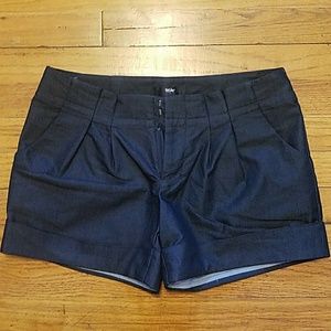 Mossimo  shorts,  size 6