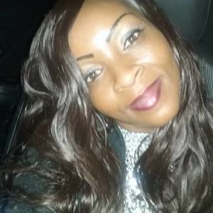 Meet your Posher, Alicia