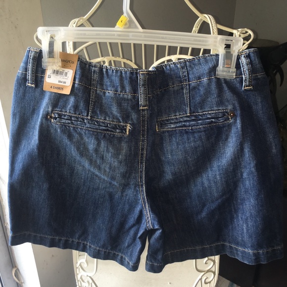 G.H.Bass & Co. Shorts size 4. Perfect length! - Picture 4 of 4