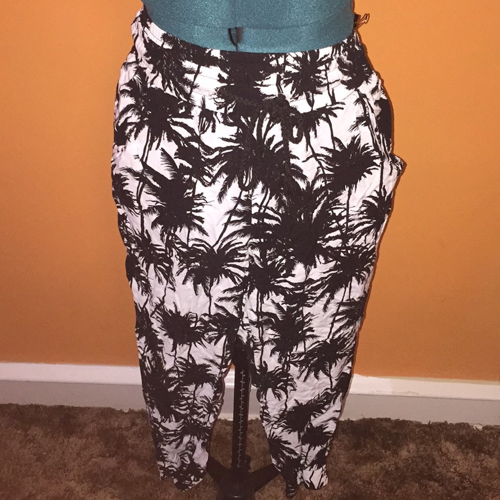 Tropical crop pants