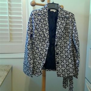 Woman's Lightweight Jacket