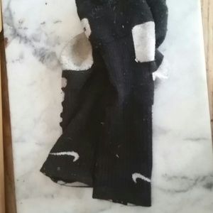 Black nike socks
