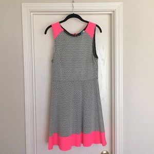 Sleeveless dress