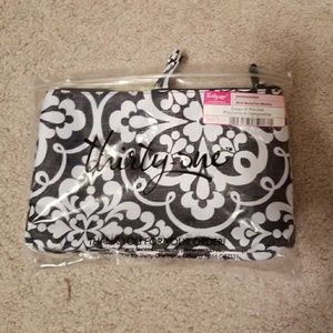 Thirty one swap it pocket