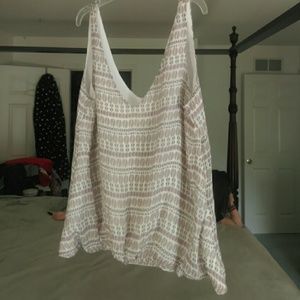 Wren & Willa Sleeveless top XL