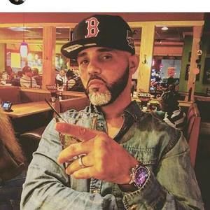 Meet your Posher, Alejandro