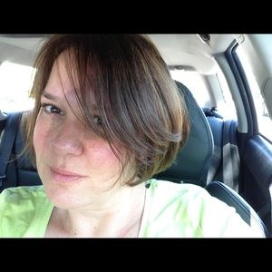 Meet your Posher, Tina