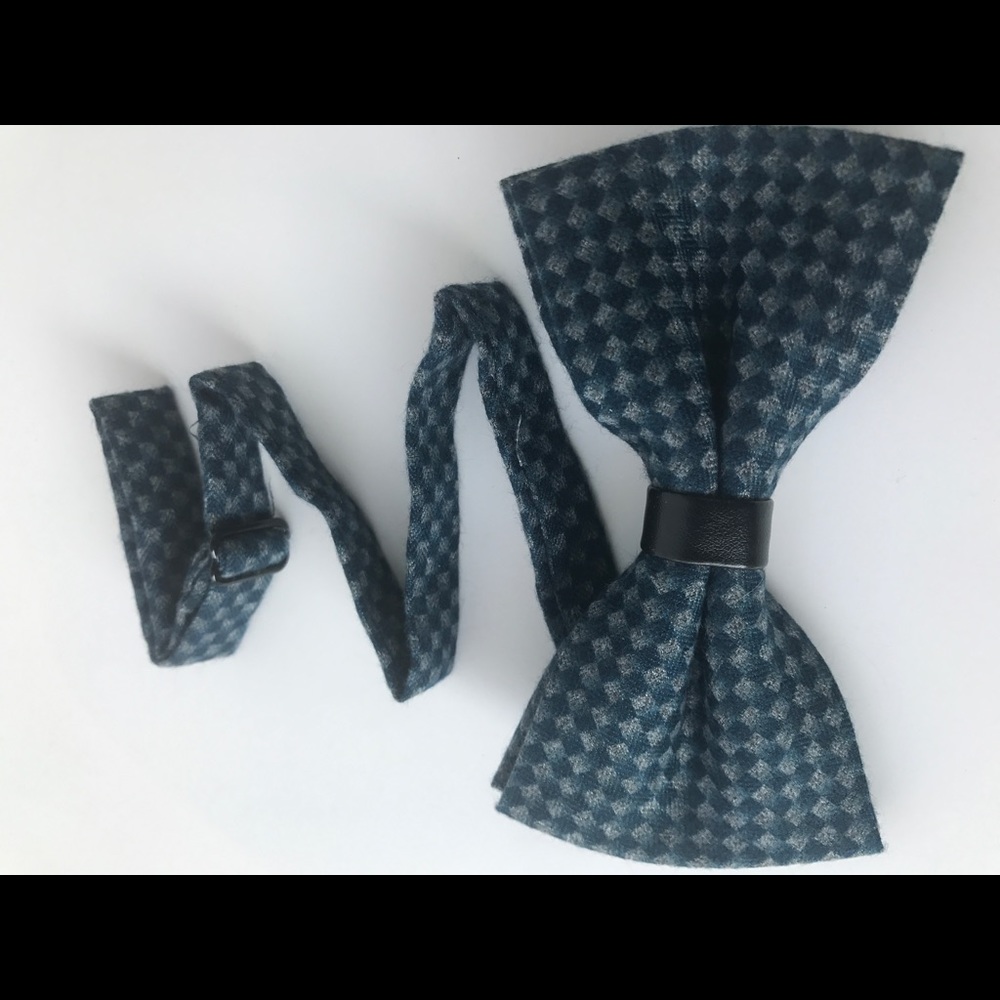 Pre-tied Adjustable Bow Tie- New