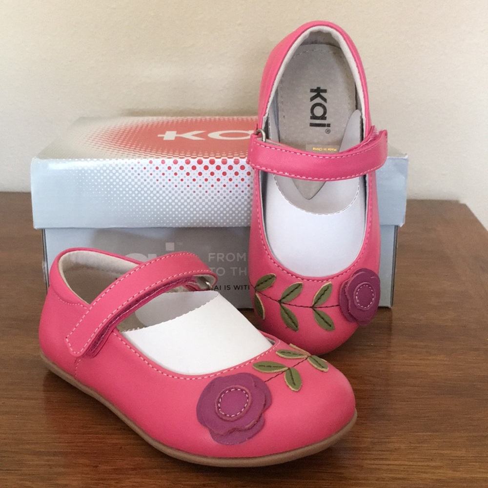 See Kai Run Shoes-Carli in hot pink leather