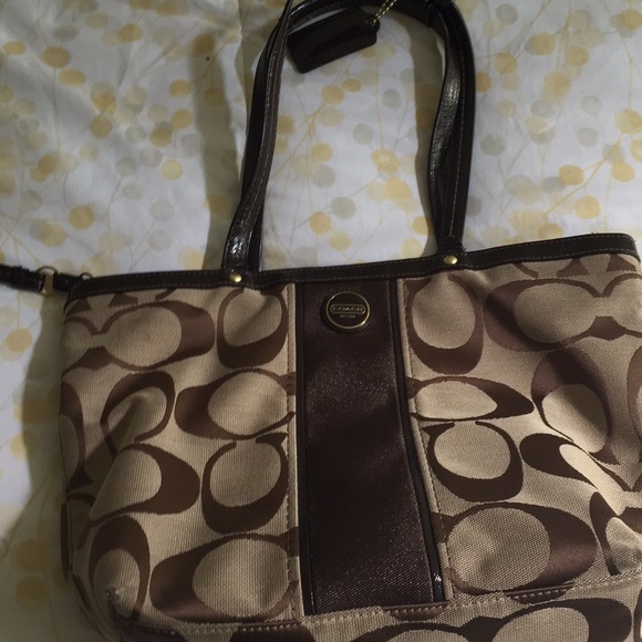 Coach purse, brown and tan, excellent condition - Picture 1 of 1
