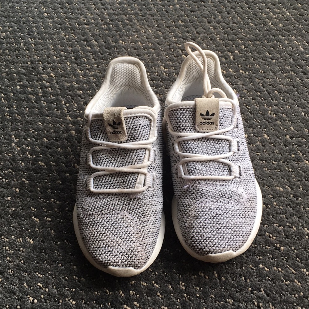 ADIDAS ORIGINALS TUBULAR SHADOW - BOYS EUC