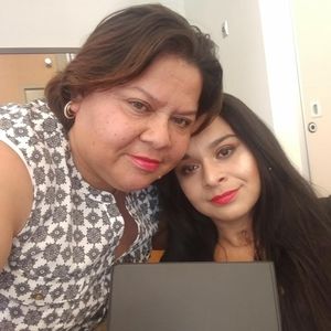 Meet your Posher, Claudia