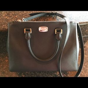 Michael Kors Black Purse LIKE NEW!!