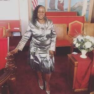 Meet your Posher, Edith